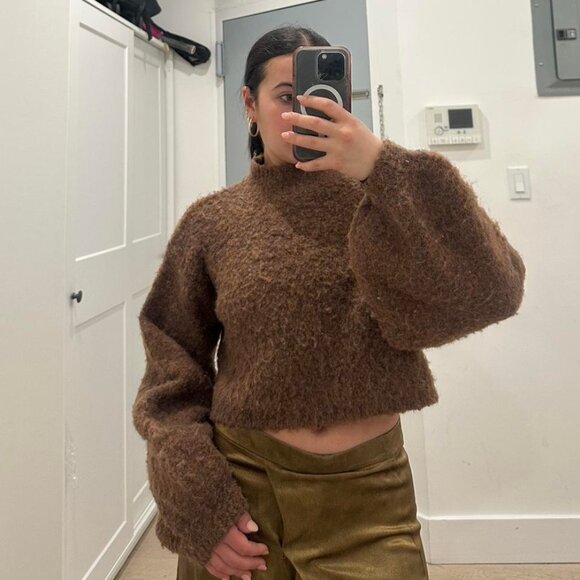 Glassons Brown Turtleneck Balloon Sleeve Cropped Sweater Pullover Top - Picture 7 of 8